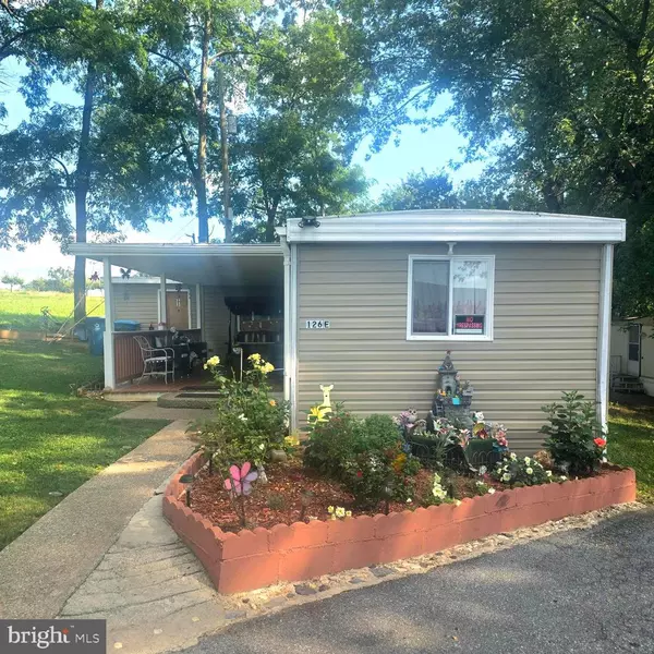 Harrisburg, PA 17111,126 E LN