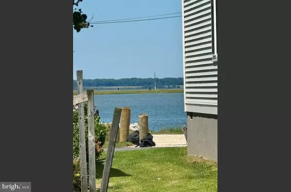 Chincoteague Island, VA 23336,3273 COLONA ST