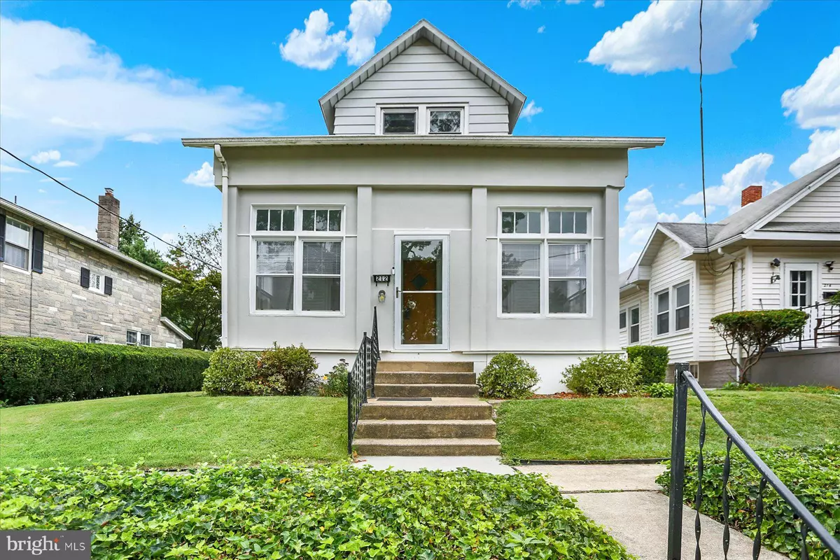 Harrisburg, PA 17111,212 N 32ND ST