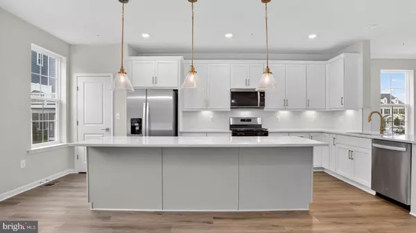 Middle River, MD 21220,601 LADYWELL ST