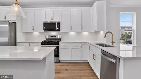 Middle River, MD 21220,601 LADYWELL ST