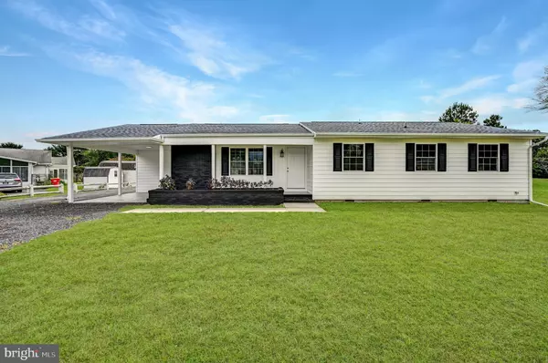 212 LEWIS DR, Laurel, DE 19956