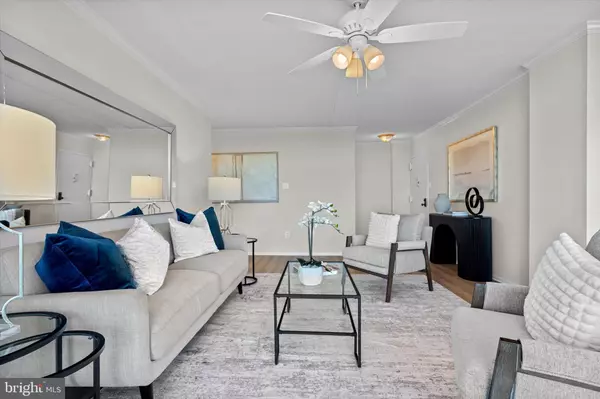 Alexandria, VA 22303,2059 HUNTINGTON AVE #1414