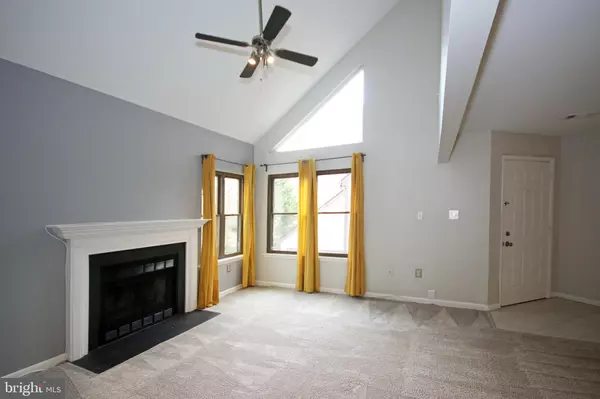 Burtonsville, MD 20866,3801 SKI LODGE DR #205