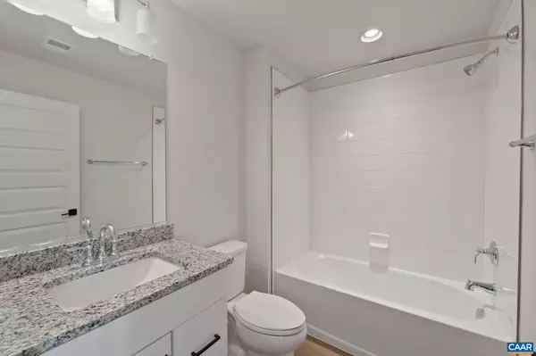 Charlottesville, VA 22911,3 TALEN LN
