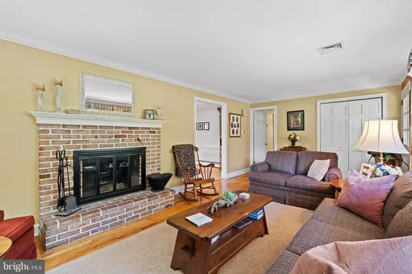 Harleysville, PA 19438,528 HARLEYSVILLE PIKE