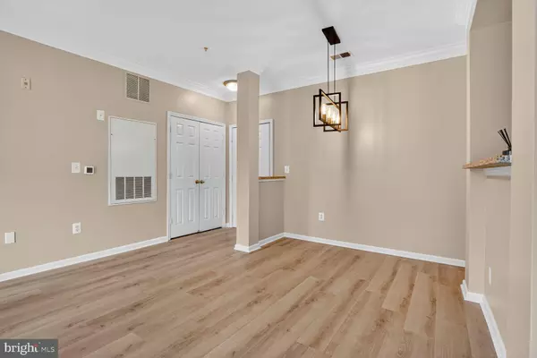 Alexandria, VA 22304,4850 EISENHOWER AVE #202