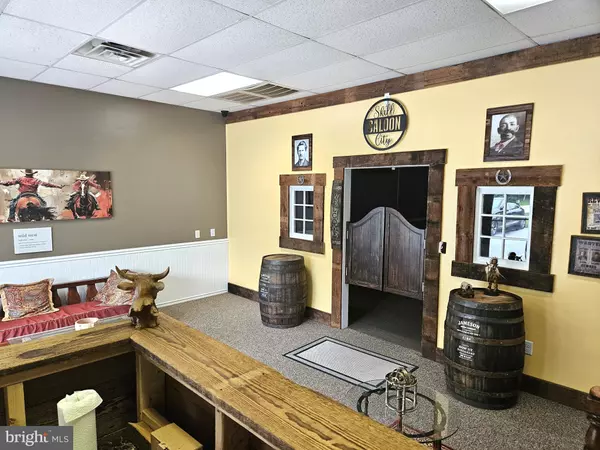 West Chester, PA 19382,1334 W CHESTER PIKE