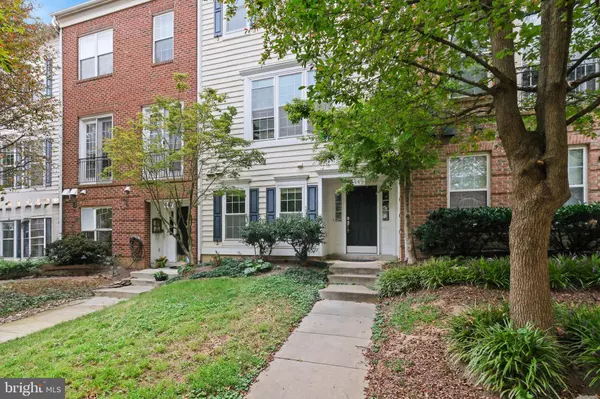 Gaithersburg, MD 20878,449 LEANING OAK ST