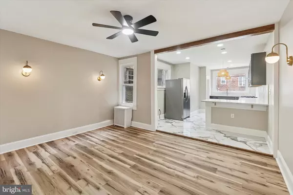 Philadelphia, PA 19131,5717 WOODCREST AVE