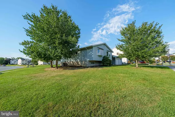 Newark, DE 19702,22 COGNAC DR
