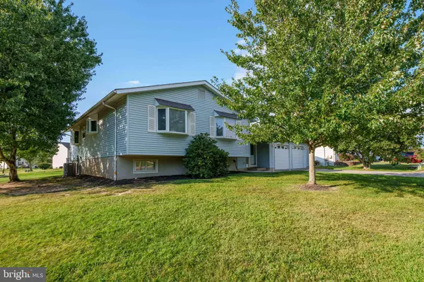 Newark, DE 19702,22 COGNAC DR