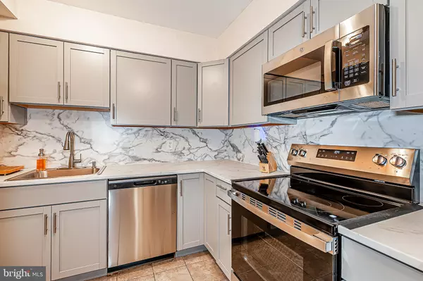 Sicklerville, NJ 08081,41 NOBLE RD