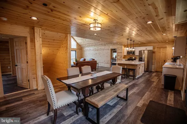 Mc Henry, MD 21541,635 BILTMORE RIDGE TRL