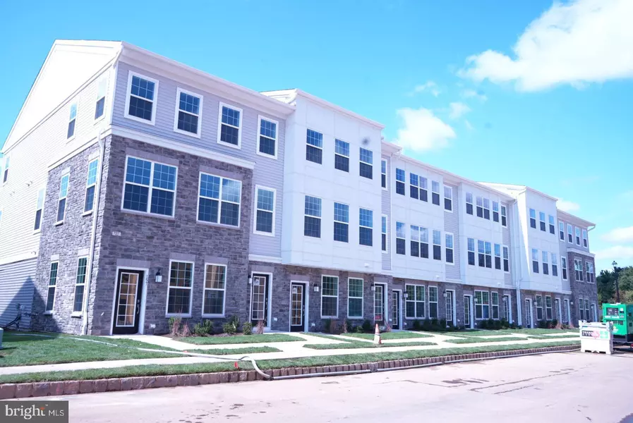 123 STOUTSBURG BLVD #123, Pennington, NJ 08534