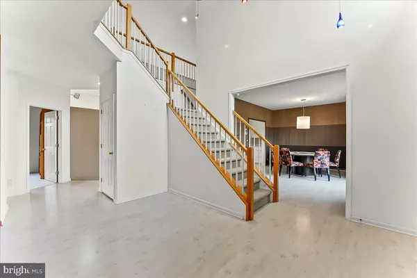 Ambler, PA 19002,499 GROUSE CIR