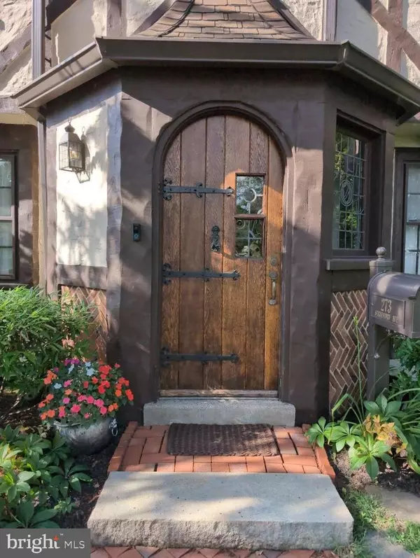 Wayne, PA 19087,273 STRAFFORD AVE