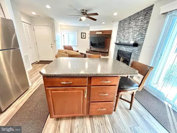 Sicklerville, NJ 08081,1807 WALDON CT