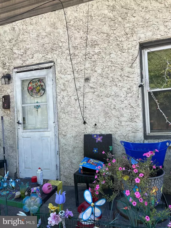 Coatesville, PA 19320,518 & 520 S 1 ST AVE S 1ST AVE