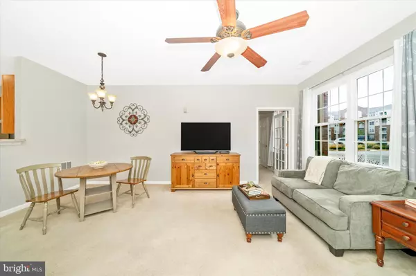 Gambrills, MD 21054,2610 CHAPEL LAKE DR #112