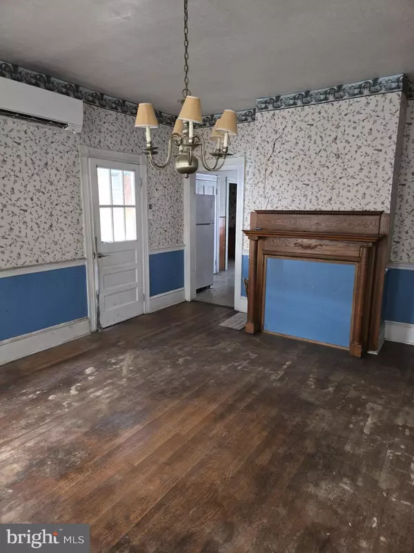 Federalsburg, MD 21632,208 MAIN ST