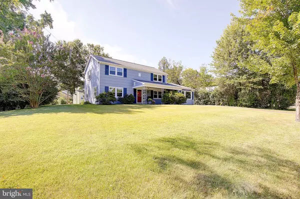 Bowie, MD 20715,2811 BARBERRY LN