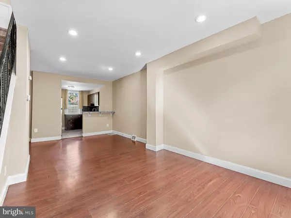 Philadelphia, PA 19145,2223 WINTON ST