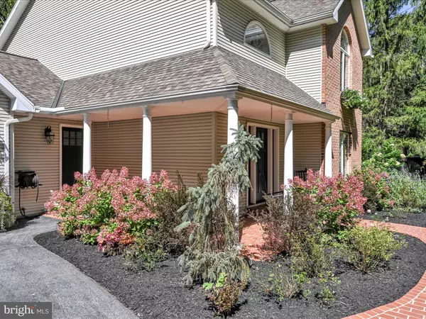 Temple, PA 19560,4018 HILLVIEW RD