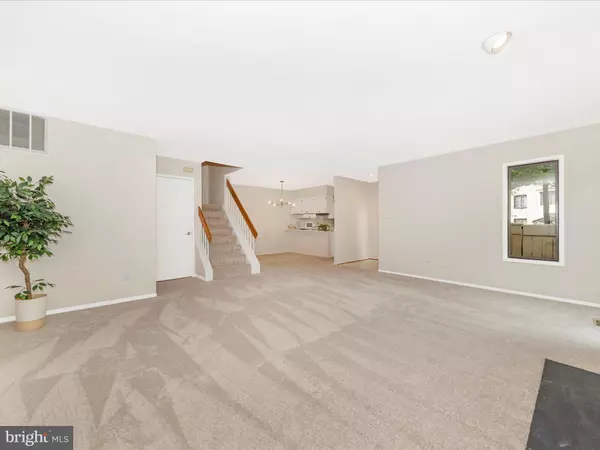 Gaithersburg, MD 20886,9324 SPARROW VALLEY DR