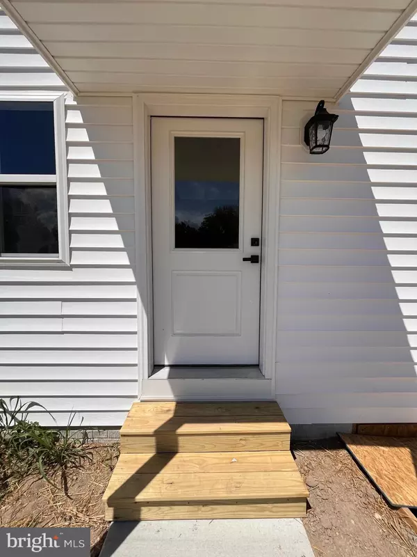 King George, VA 22485,8641 SANDY BEACH LN