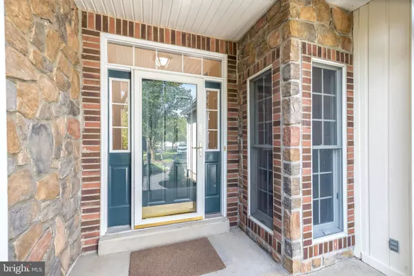 Doylestown, PA 18902,5812 HICKORY HOLLOW LN