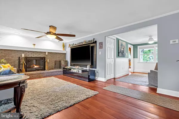 Tuckerton, NJ 08087,110 4TH