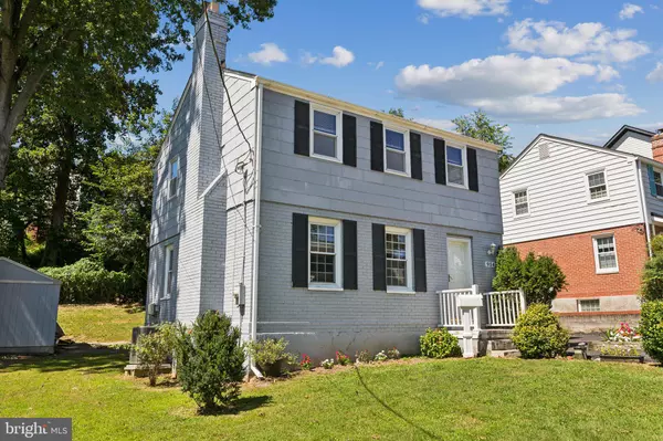 Arlington, VA 22205,954 N LONGFELLOW ST