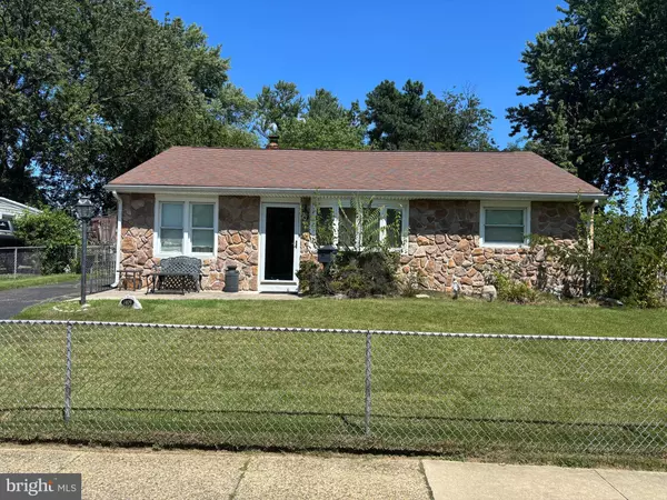 1409 THOMPSON AVE, Gloucester City, NJ 08030