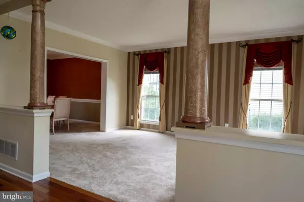 Cherry Hill, NJ 08003,117 LUCERNE BLVD