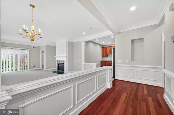 Ashburn, VA 20147,44472 OAKMONT MANOR SQ