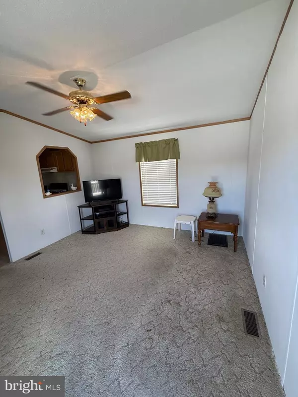 Martinsburg, WV 25404,54 OURS DR