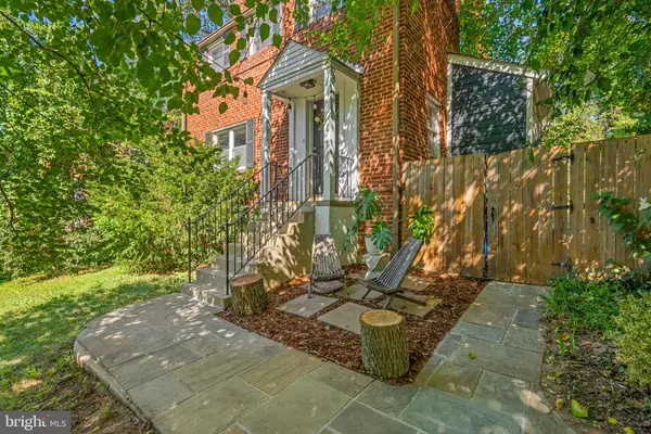 Chevy Chase, MD 20815,2611 EAST WEST HWY