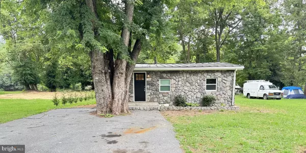 Front Royal, VA 22630,1298 QUEENS HWY