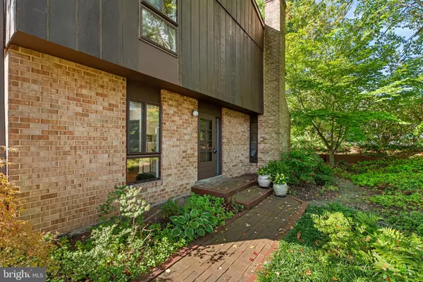 Columbia, MD 21044,10384 BARCAN CIR