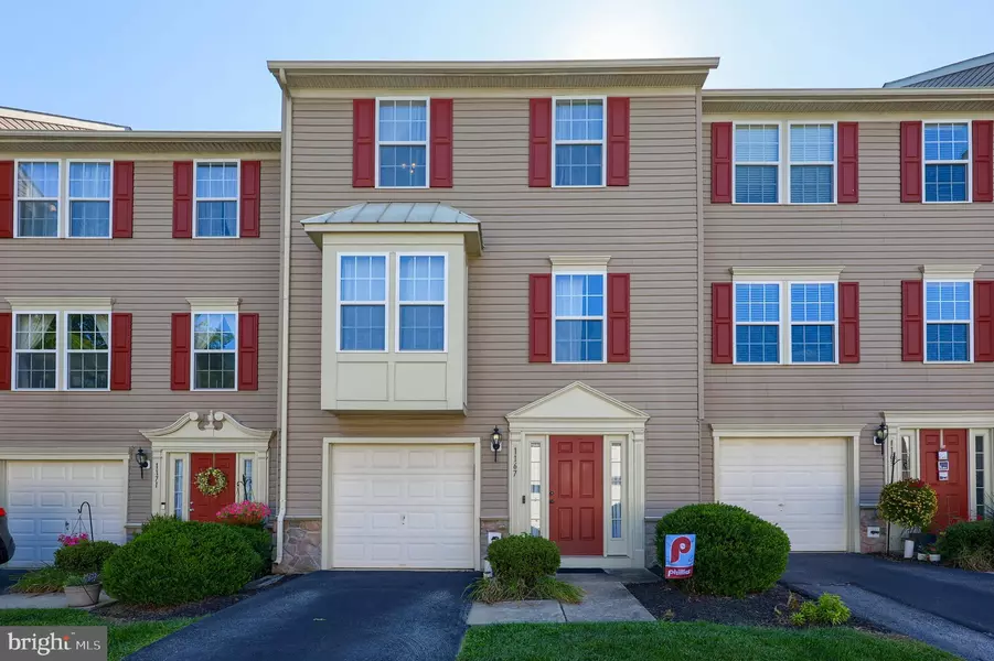 1167 LADY BUG LN #40, York, PA 17402