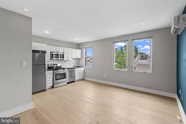 Washington, DC 20010,3101 SHERMAN AVE NW #402