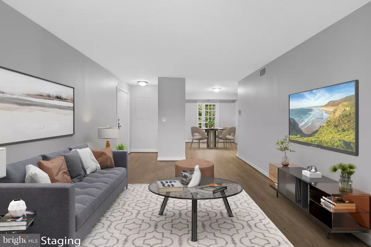 Arlington, VA 22206,3062 S BUCHANAN ST #B2