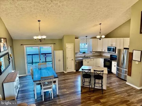 Solomons, MD 20688,13586 DARLENES CT