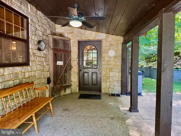 Middletown, VA 22645,374 BOYERS MILL LN