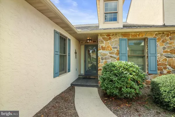 Elverson, PA 19520,237 S PINE ST
