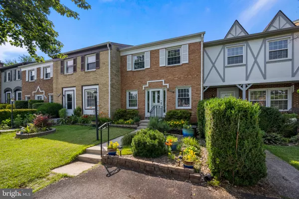 Centreville, VA 20120,14832 PALMERSTON SQ