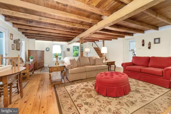 Upper Black Eddy, PA 18972,128 PERRY AUGER RD