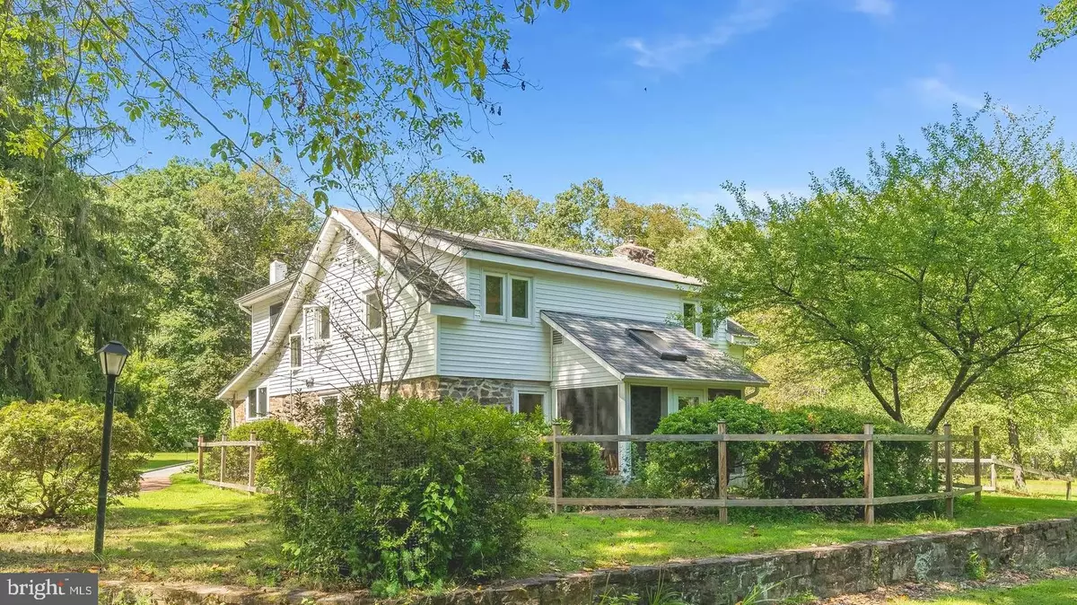 Upper Black Eddy, PA 18972,128 PERRY AUGER RD