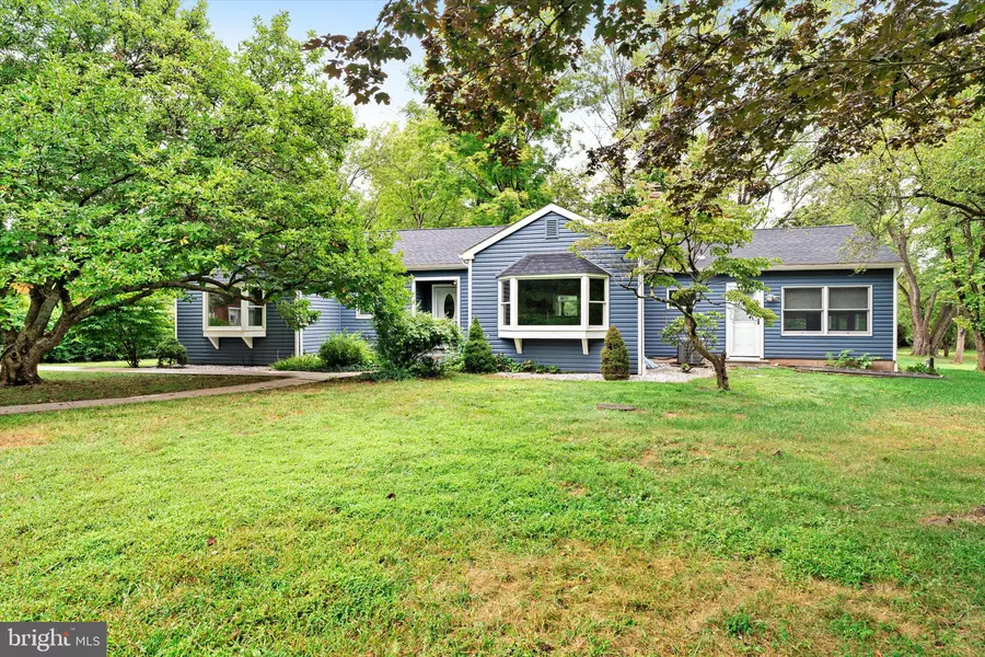 540 SCOTCH RD, Pennington, NJ 08534
